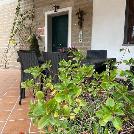 Favoloso Appartamento In Villa Monterosi Exterior photo